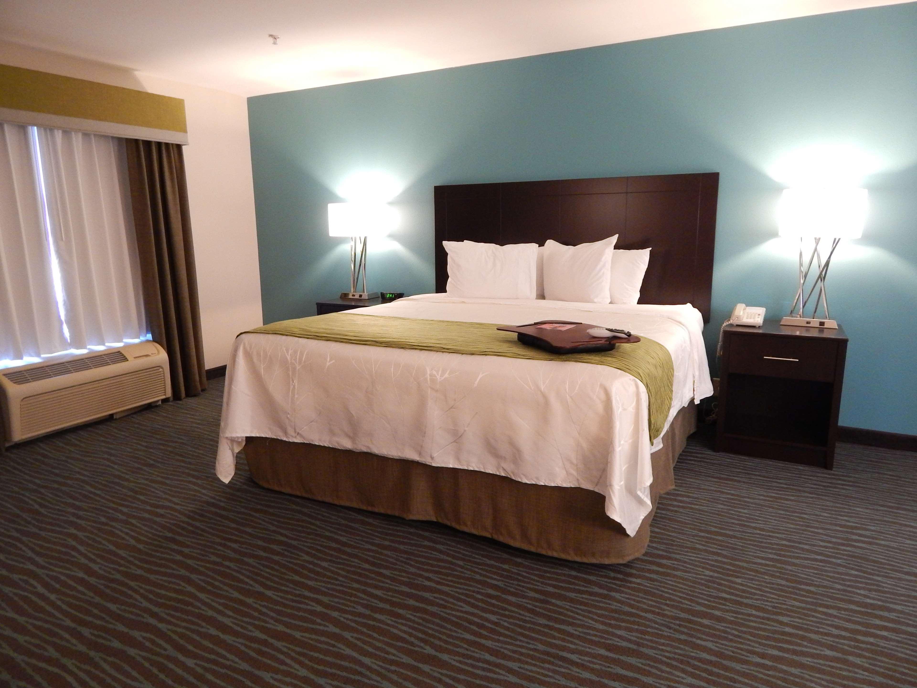 Best Western Golden Prairie Inn And Suites Sídney Exterior foto