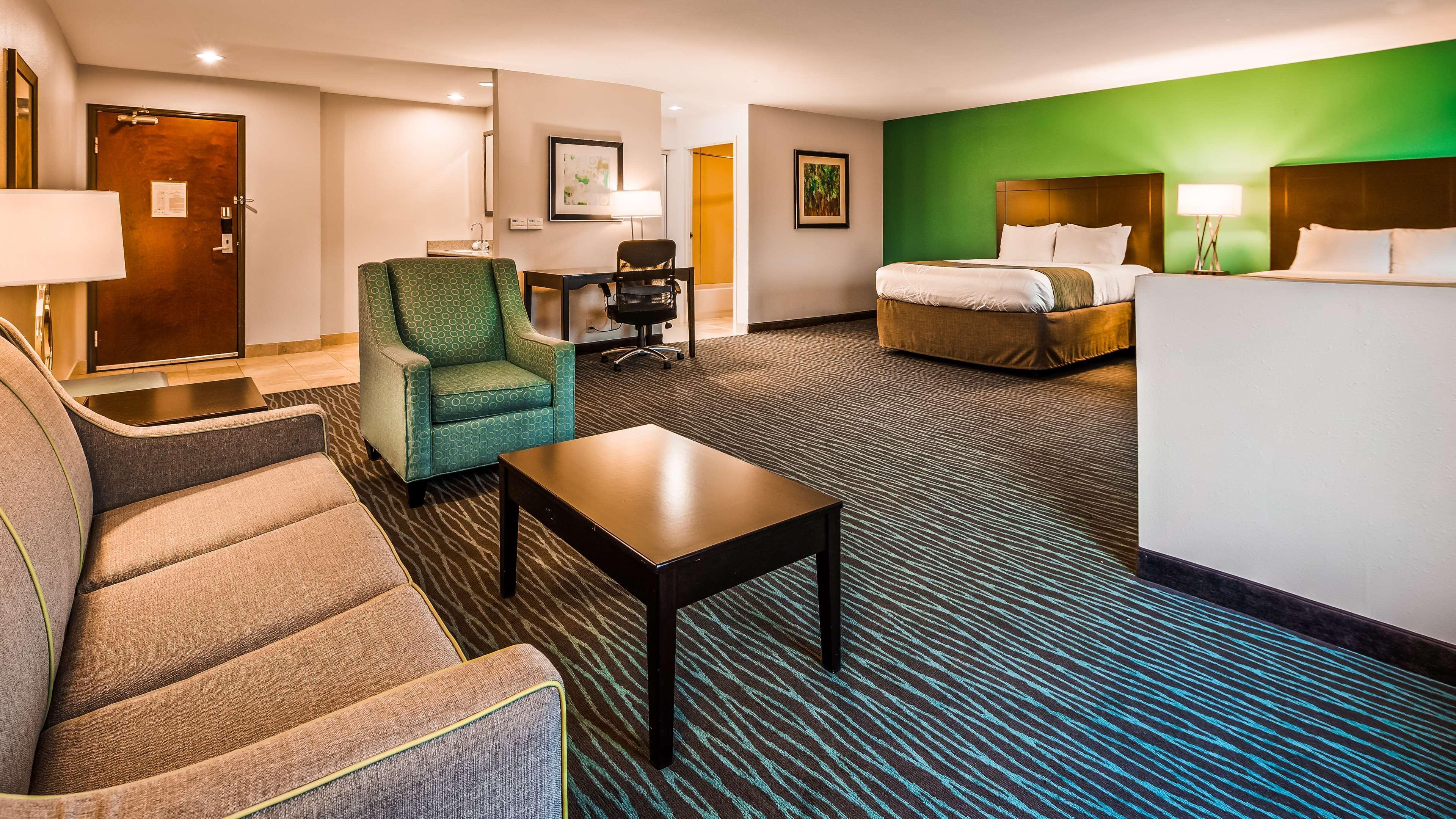 Best Western Golden Prairie Inn And Suites Sídney Exterior foto