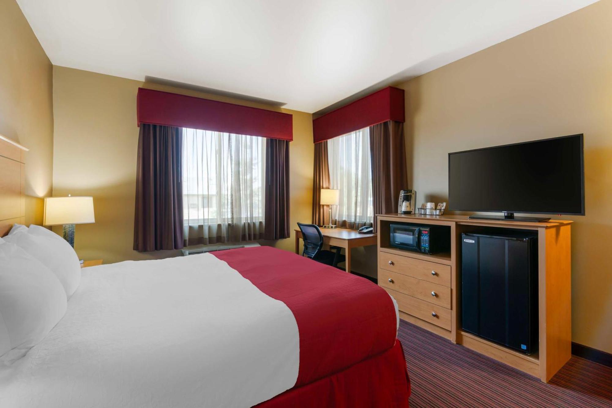 Best Western Golden Prairie Inn And Suites Sídney Exterior foto